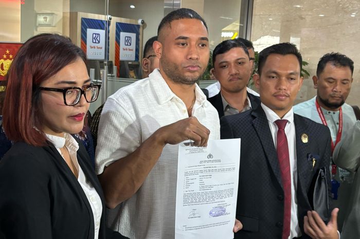 Ahmad Dhani Dipolisikan Sesama Musisi, Rayen Pono